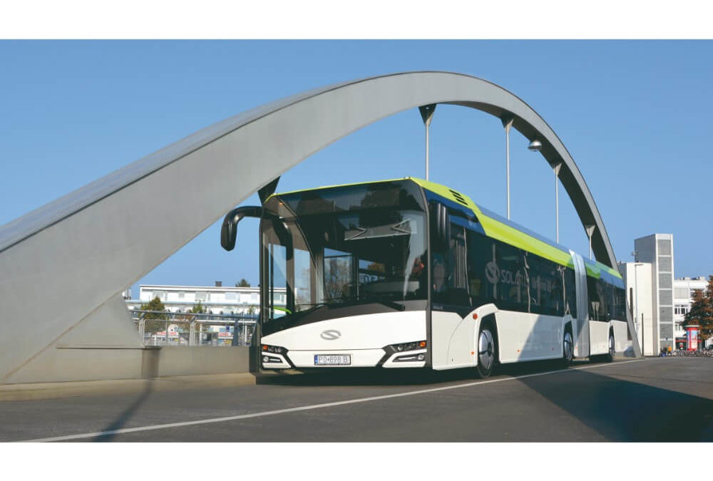 niskopodłogowy autobus miejski nowy Solaris Urbino 12